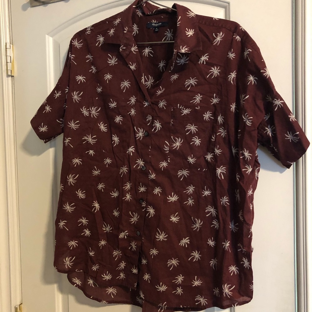 Palm-Tree Courier top